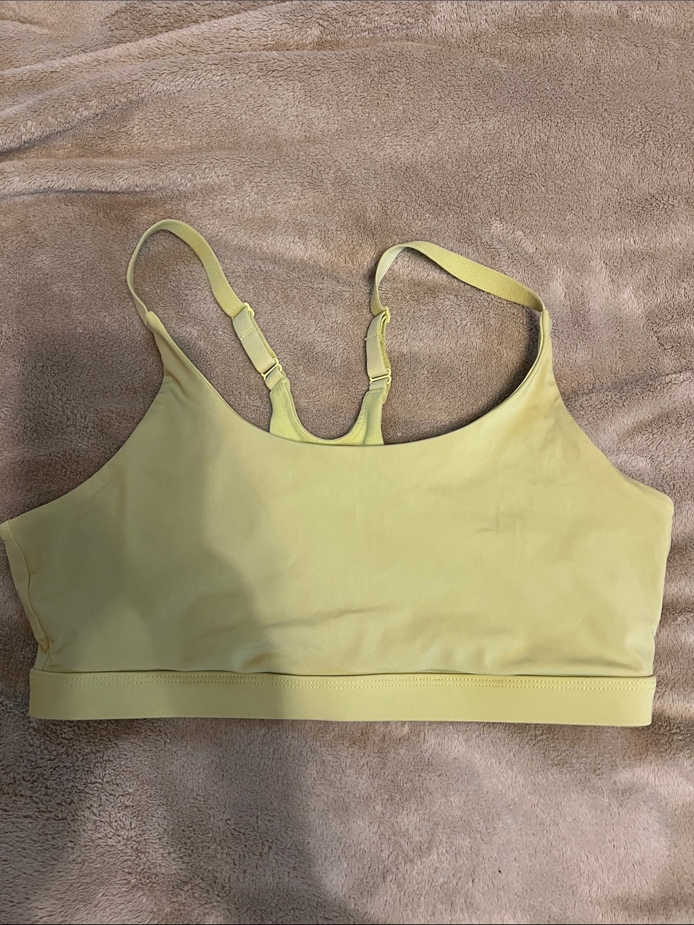 Fabletics Pale Yellow/Green Seamless Sports Bra
